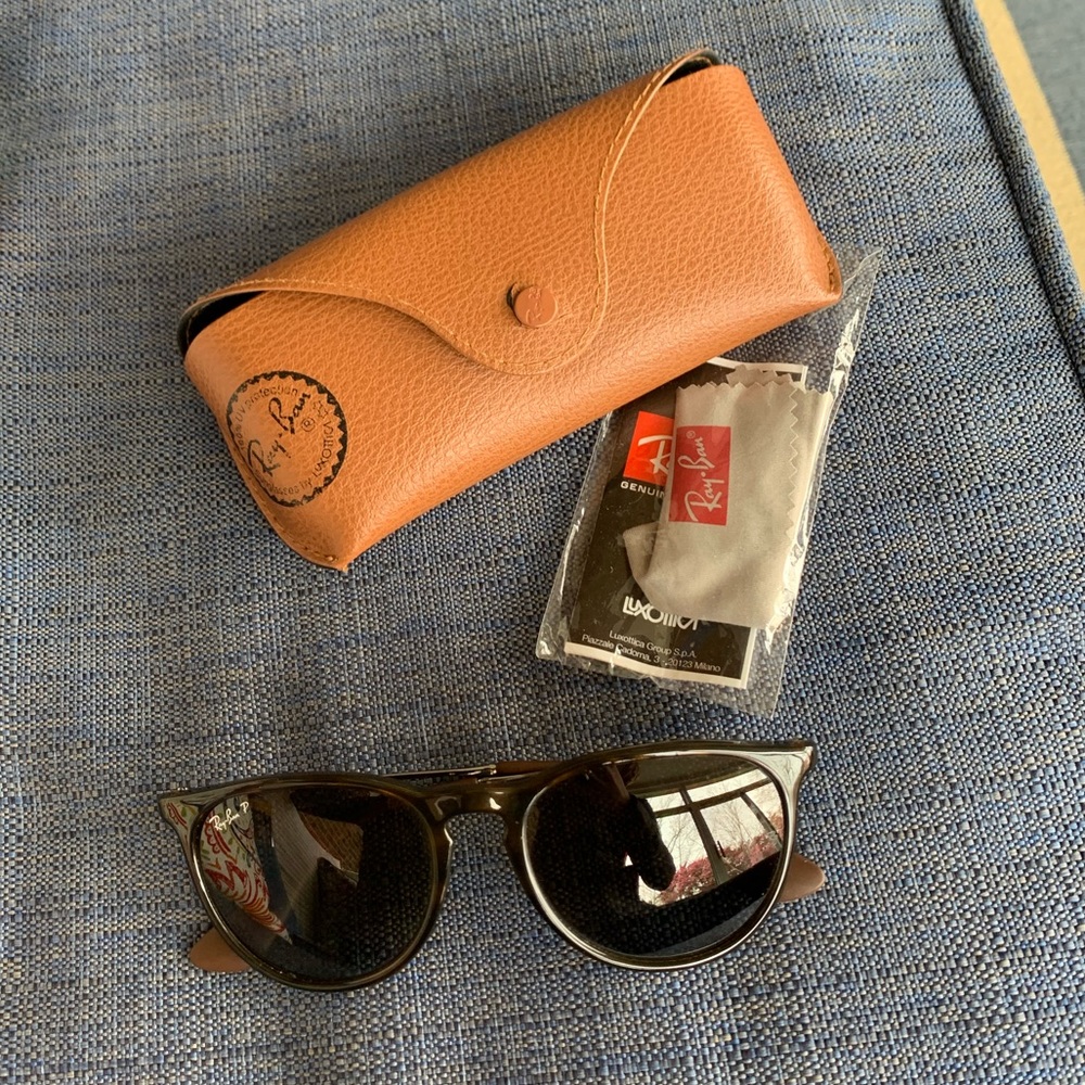 Ray-Ban Erika Polarized Glasses